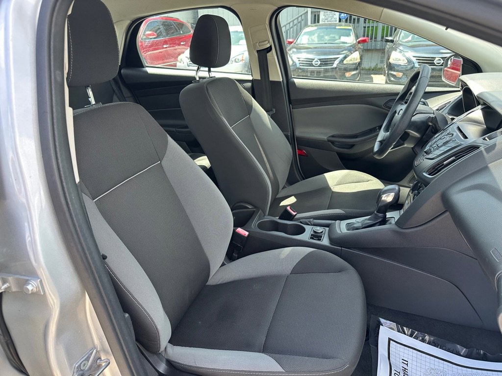 Used 2013 Ford Focus S FWD image 13