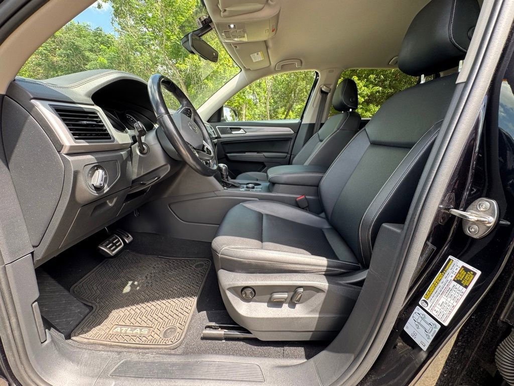 Used 2021 Volkswagen Atlas SE w/ Towing Package AWD/4WD image 20