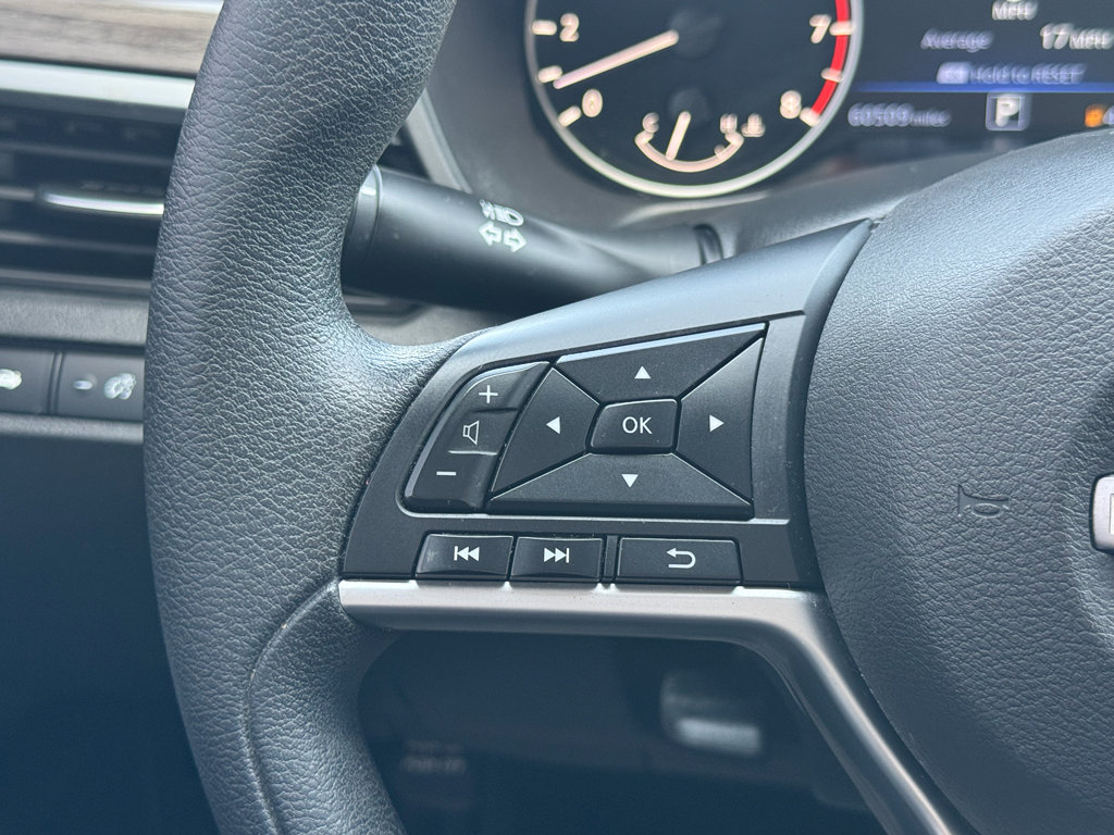 Used 2023 Nissan Altima 2.5 SV image 12