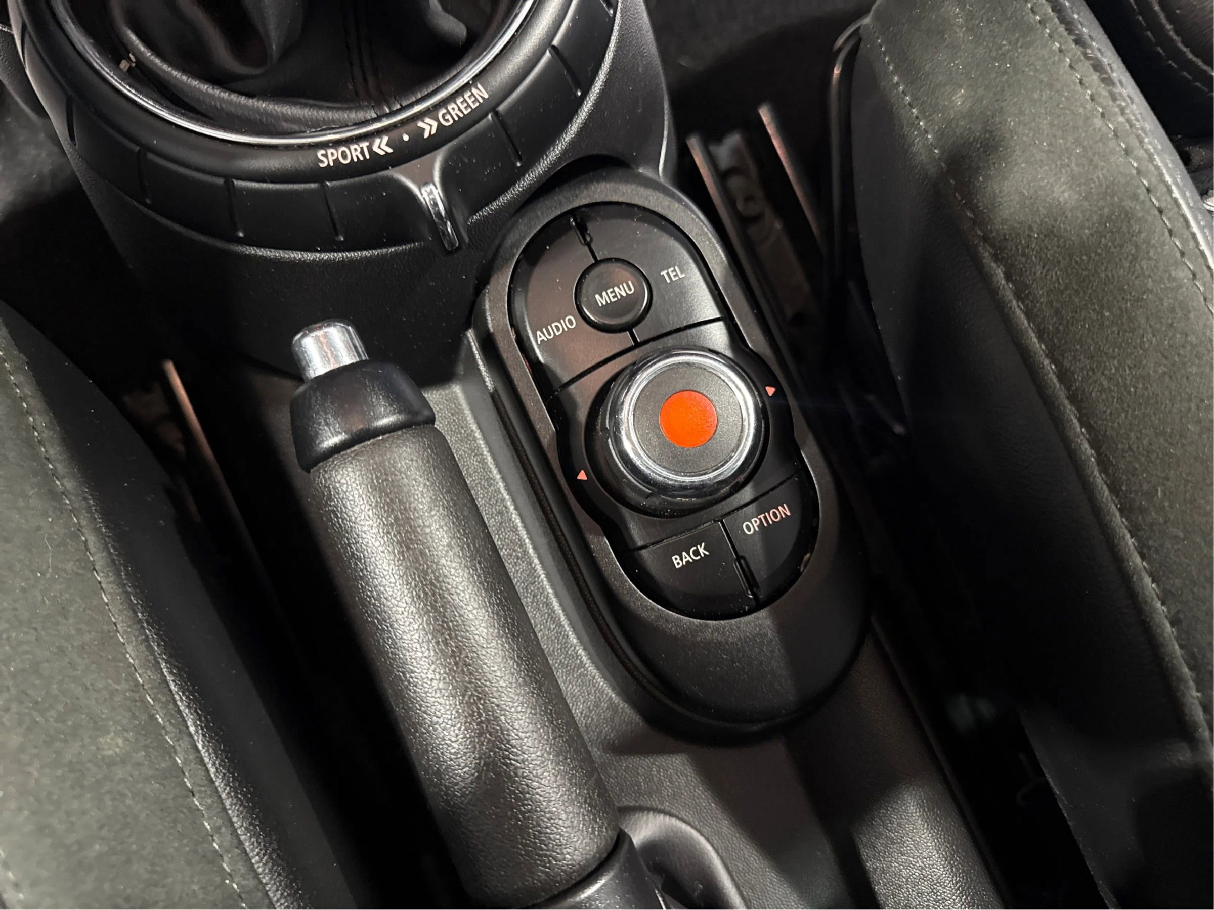 Used 2015 MINI Cooper S image 15