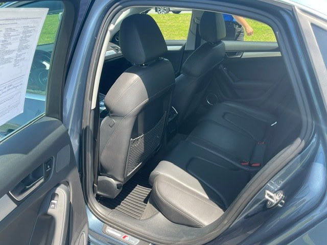 Used 2016 Audi A4 2.0T Premium Plus w/ Technology Package AWD/4WD image 7