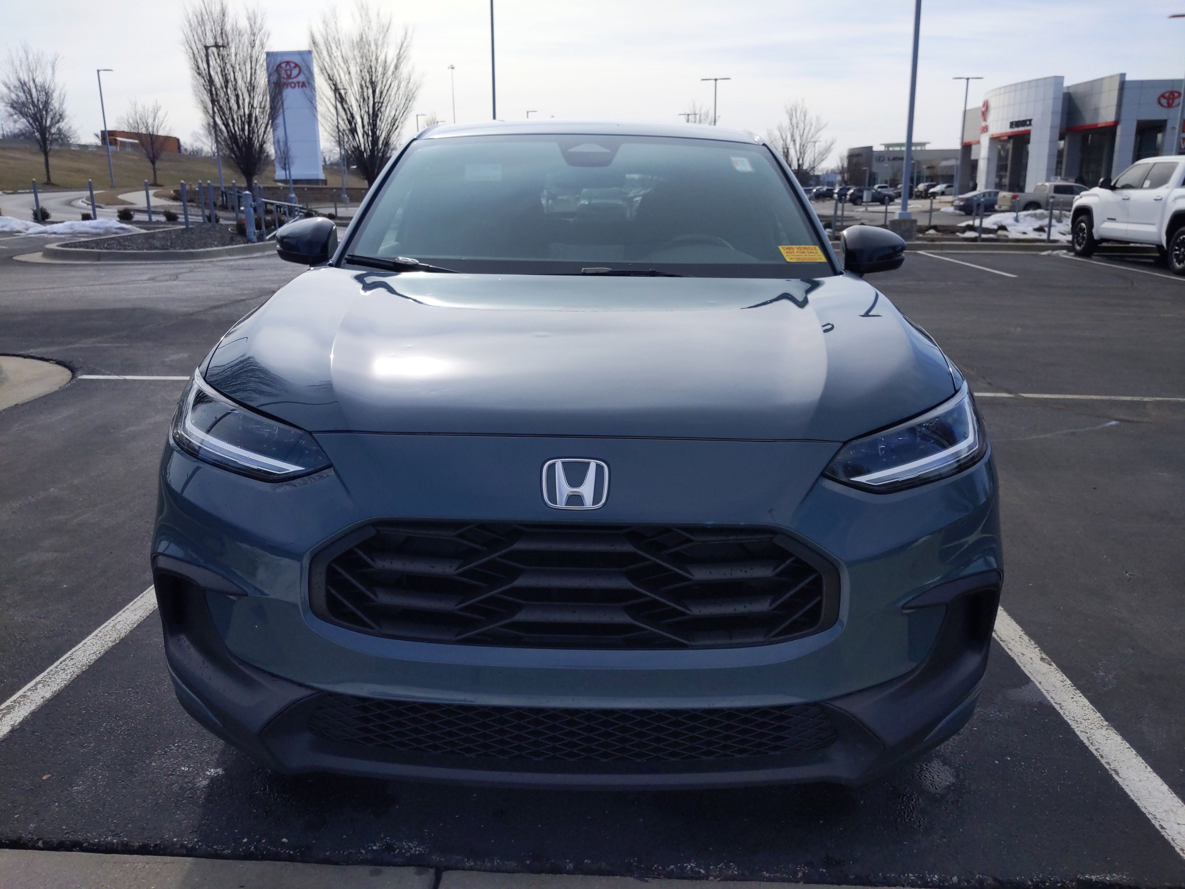 Used 2024 Honda HR-V Sport image 3