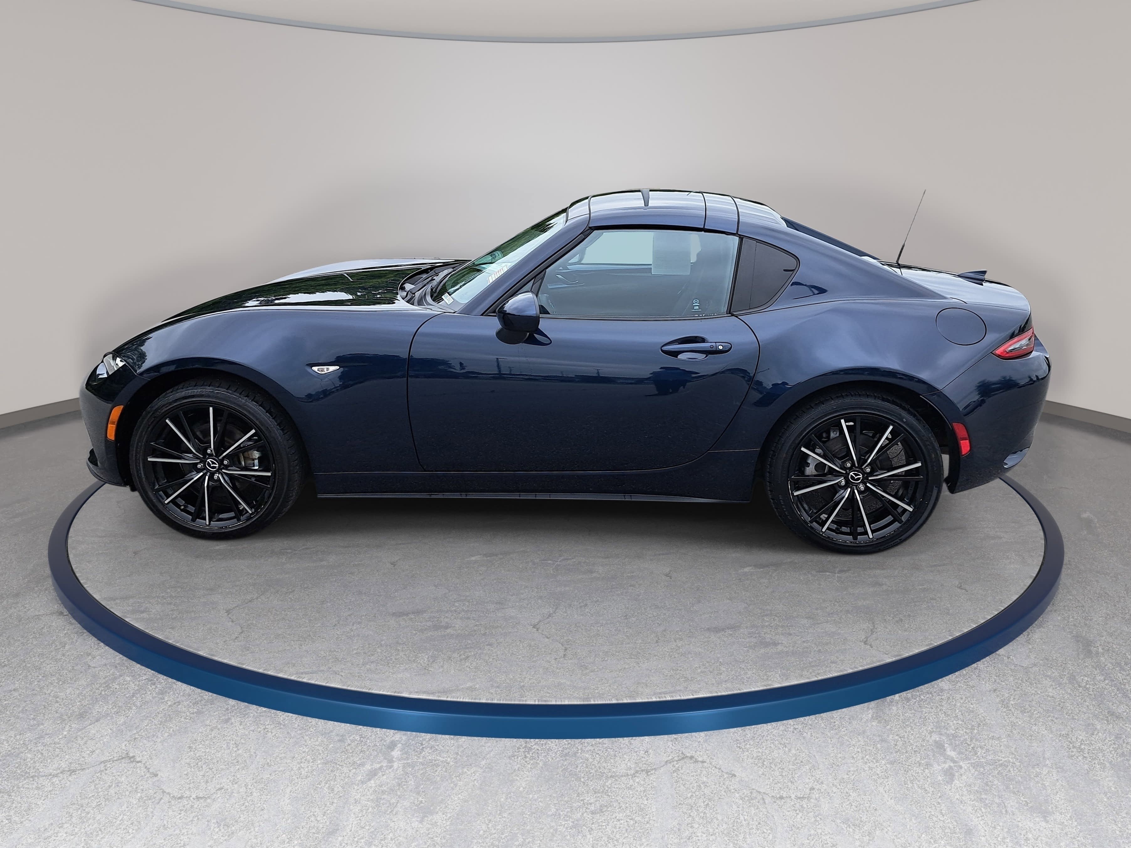 Used 2025 MAZDA MX-5 Miata RF Grand Touring RWD image 8