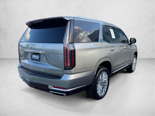 Used 2026 Cadillac Escalade Luxury w/ LPO, Floor Liner Package AWD/4WD image 4