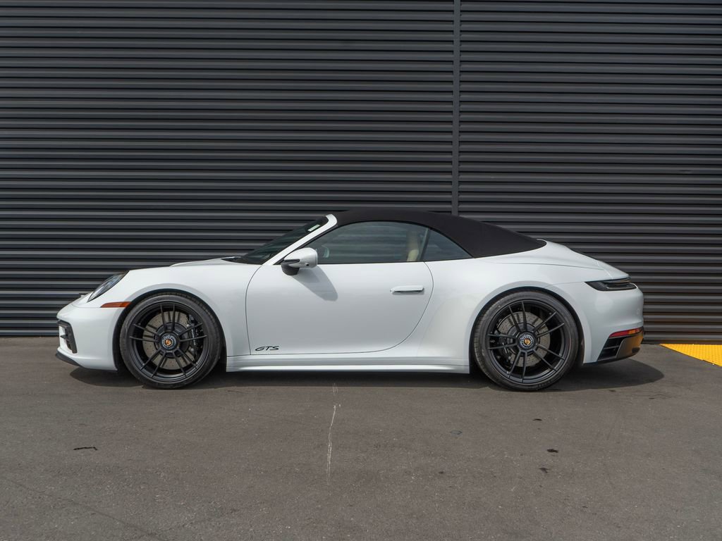 Used 2023 Porsche 911 Carrera 4 GTS image 2
