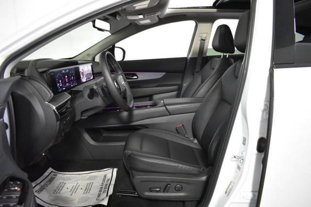 Certified 2025 Nissan Murano SL w/ Cargo Package AWD/4WD image 11
