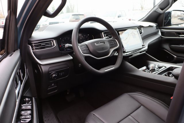 New 2026 Jeep Grand Wagoneer Limited AWD/4WD image 14