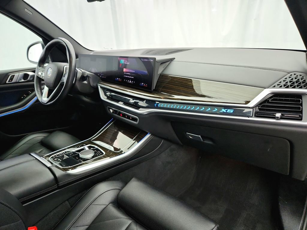 Used 2024 BMW X5 xDrive40i AWD/4WD image 27