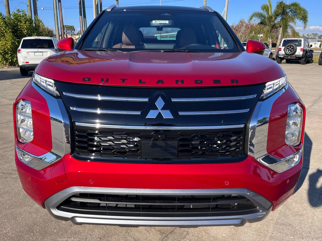 New 2026 Mitsubishi Outlander SEL image 8