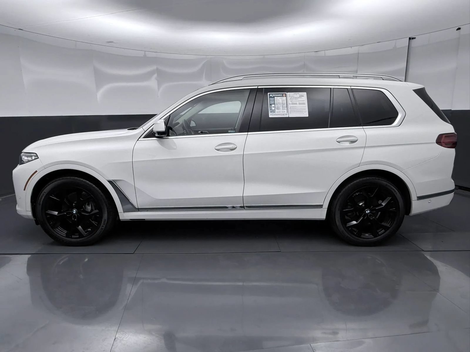 Used 2020 BMW X7 xDrive40i w/ Cold Weather Package AWD/4WD image 4