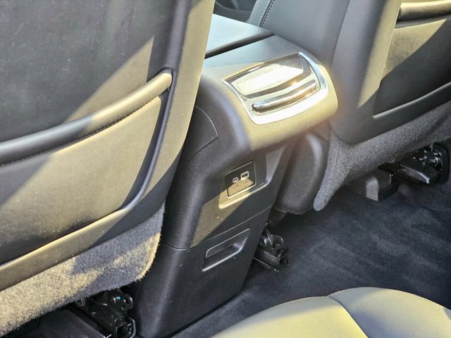 Used 2021 Cadillac XT6 Premium Luxury AWD/4WD image 27