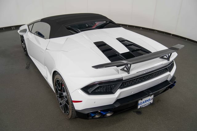 Used 2019 Lamborghini Huracan LP 580-2 RWD image 28