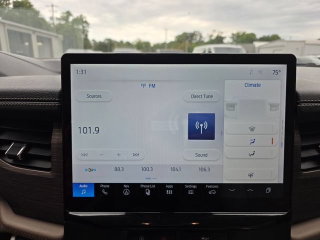 Used 2023 Ford Expedition Limited AWD/4WD image 28
