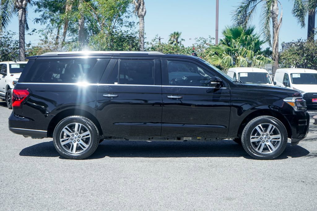 Used 2022 Ford Expedition Max Limited RWD image 15
