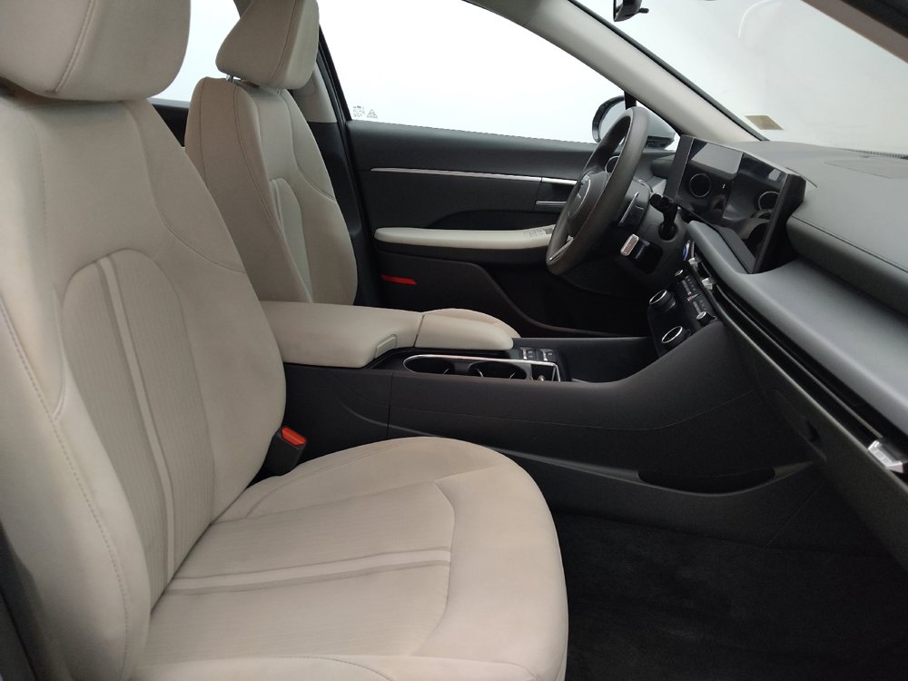 Used 2025 Hyundai Sonata SEL AWD/4WD image 21