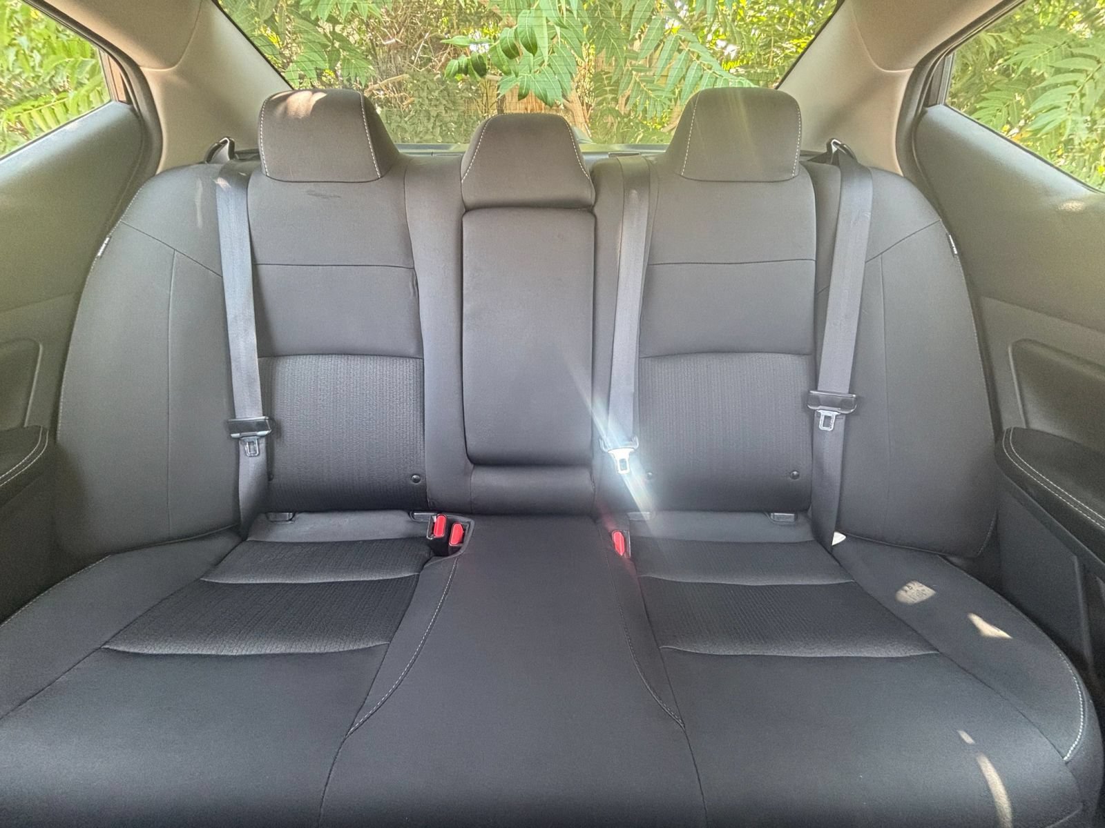 Used 2025 Nissan Altima 2.5 SV FWD image 35