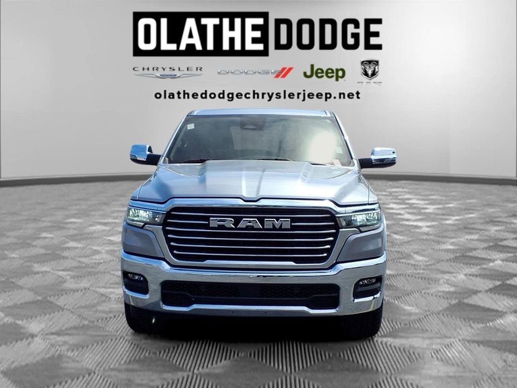 Used 2025 RAM 1500 Laramie AWD/4WD image 29