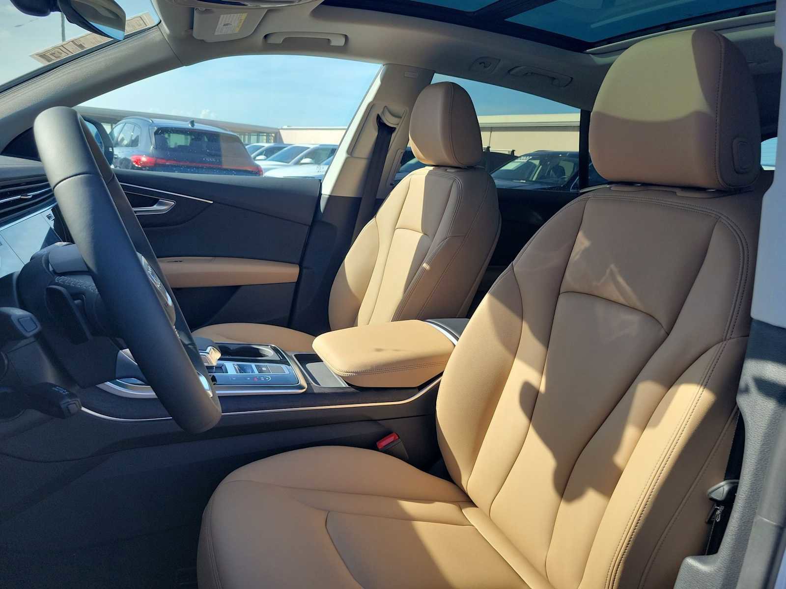 New 2025 Audi Q8 Premium AWD/4WD image 15