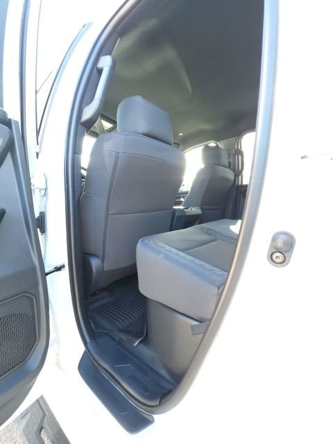 Used 2025 Toyota Tundra SR5 w/ SR5 Convenience Package image 30