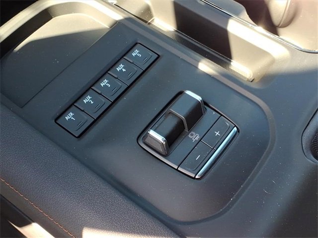 New 2026 GMC Sierra 2500 AT4 w/ AT4 Preferred Package image 24