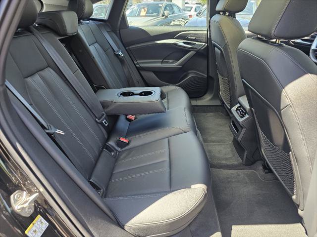 Used 2024 Audi Q8 e-tron Premium AWD/4WD image 6