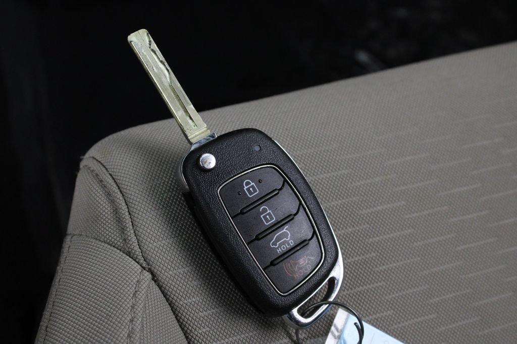 Used 2019 Hyundai Tucson SE FWD image 28