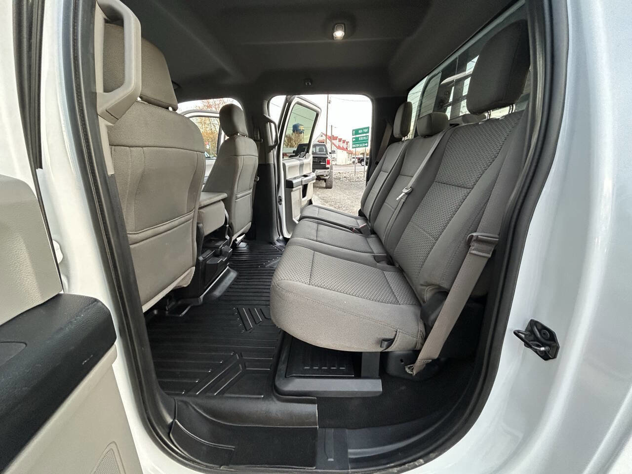 Used 2019 Ford F250 XLT w/ XLT Value Package image 23