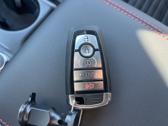 Used 2025 Ford Explorer ST-Line image 65