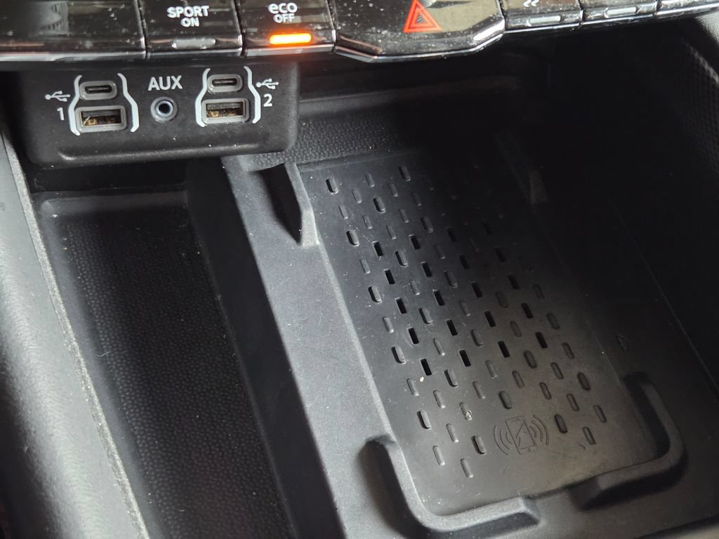 Certified 2025 Dodge Durango R/T AWD/4WD image 10
