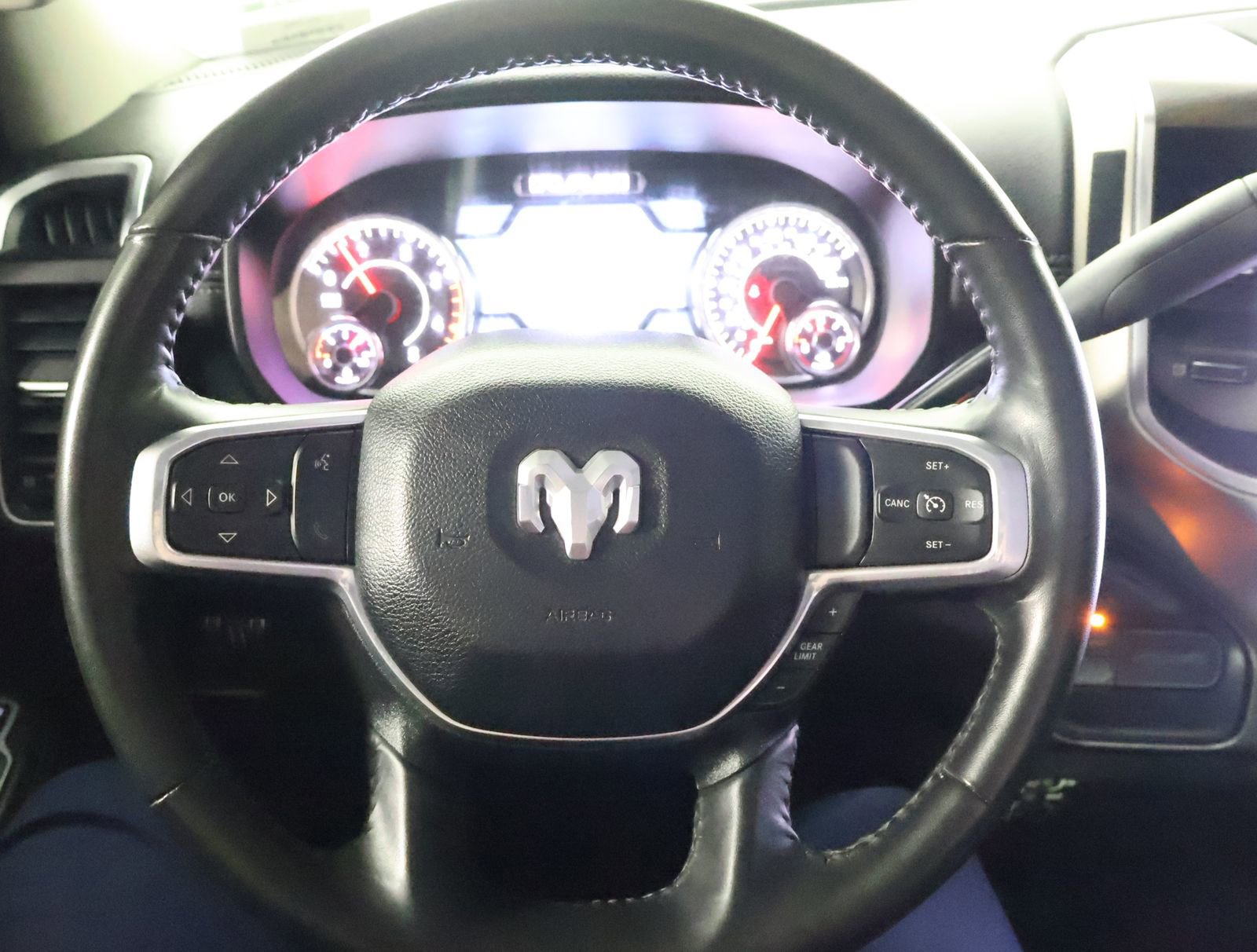 Used 2024 RAM 2500 Laramie image 41