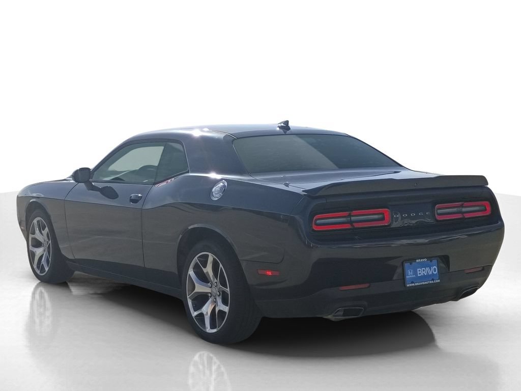 Used 2016 Dodge Challenger SXT Plus RWD image 9