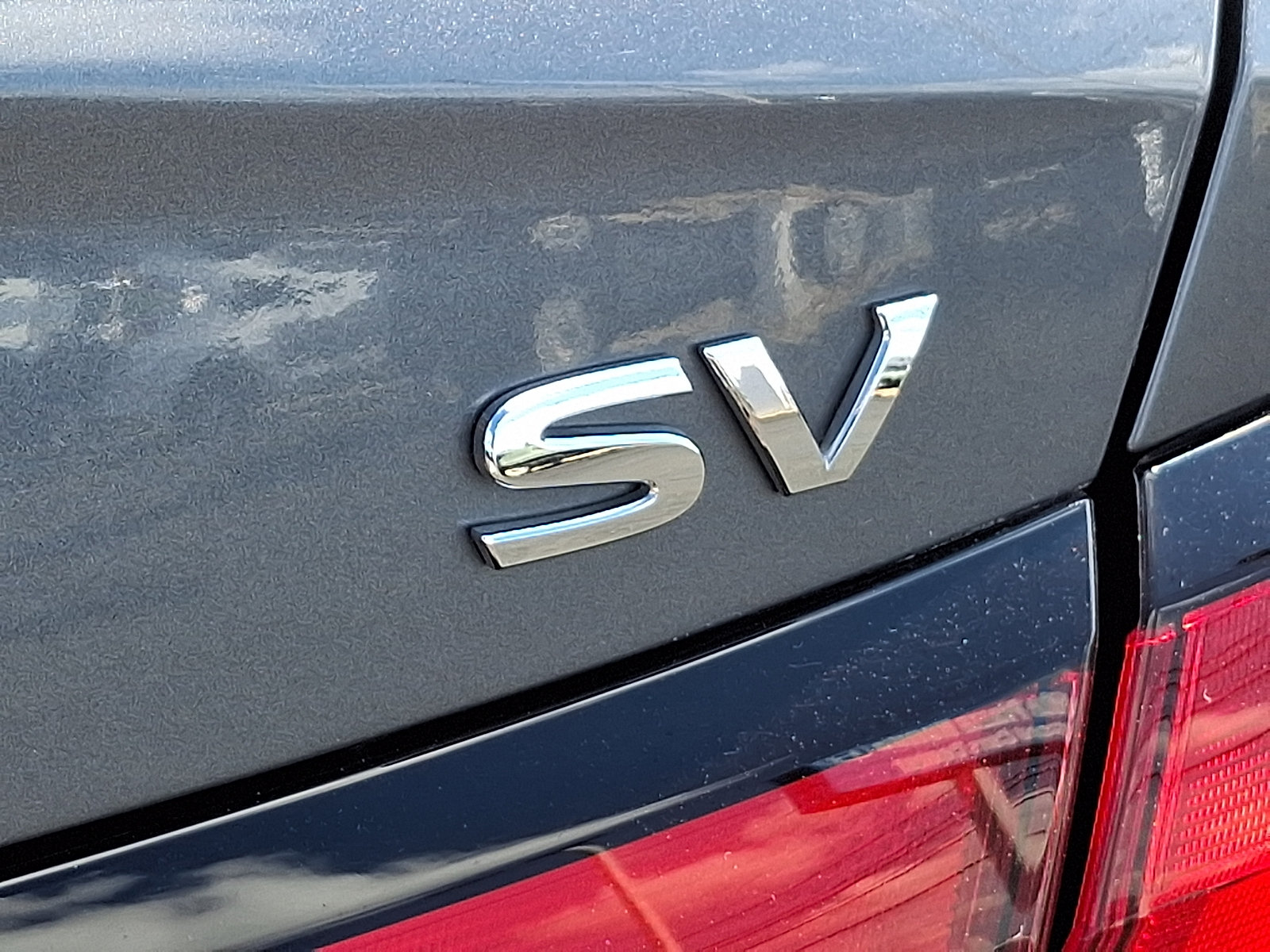 Used 2021 Nissan Versa SV FWD image 31