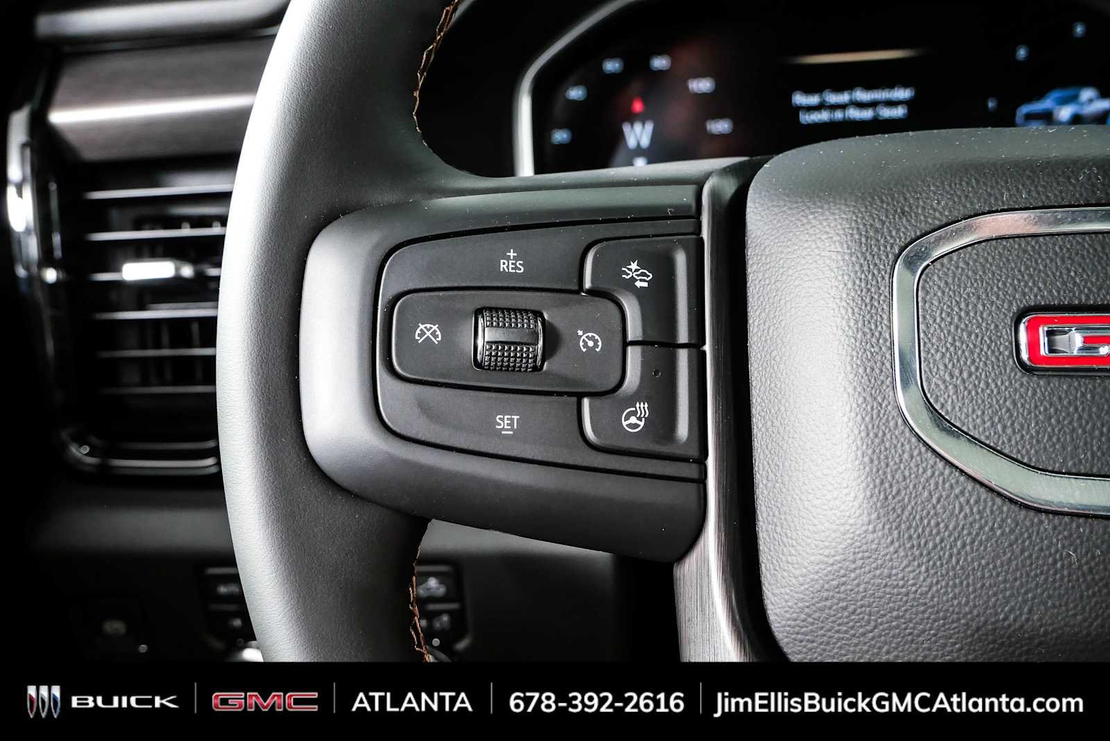 New 2026 GMC Sierra 2500 AT4 w/ AT4 Premium Plus Package AWD/4WD image 11