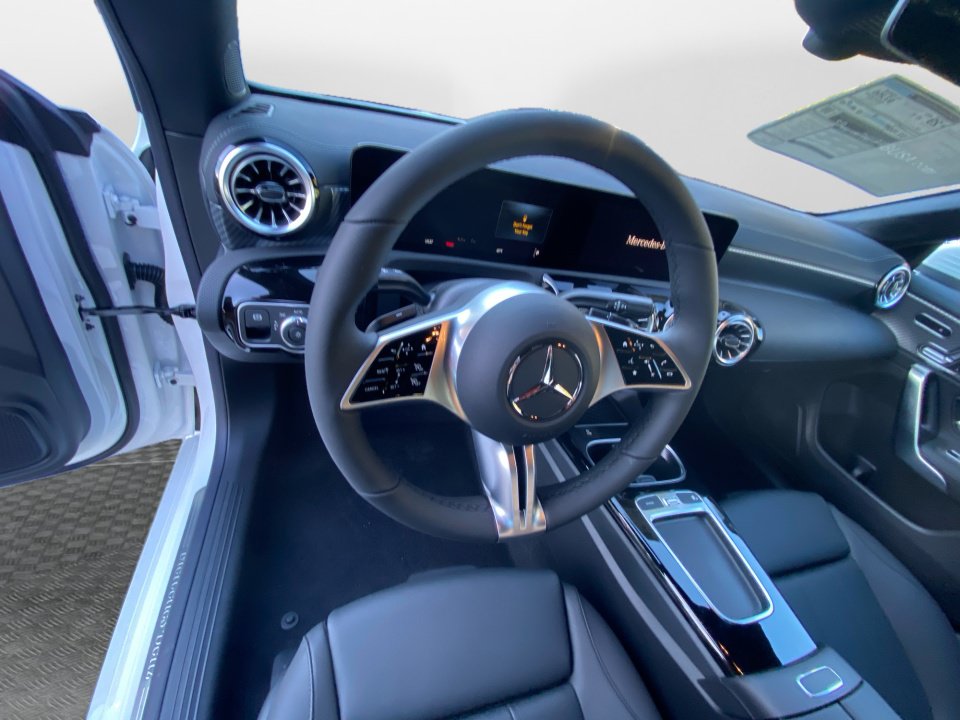 New 2026 Mercedes-Benz CLA 250 4MATIC image 10