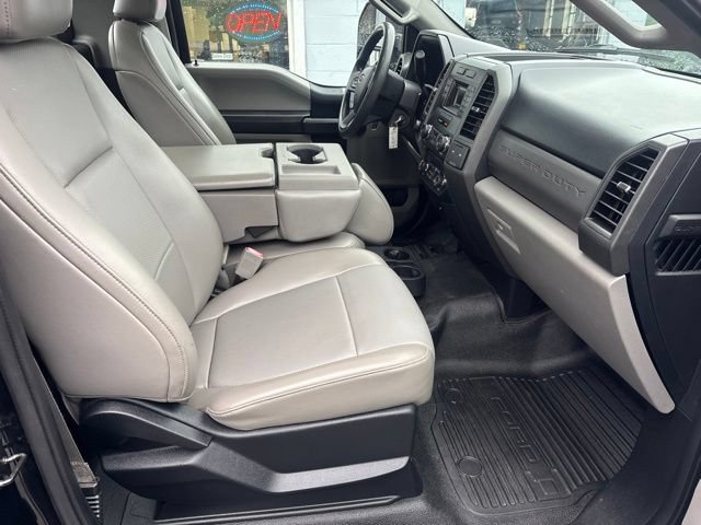 Used 2018 Ford F250 XL w/ Power Equipment Group AWD/4WD image 12