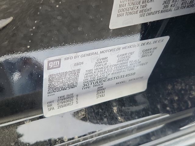 New 2026 GMC Sierra 1500 SLT image 18