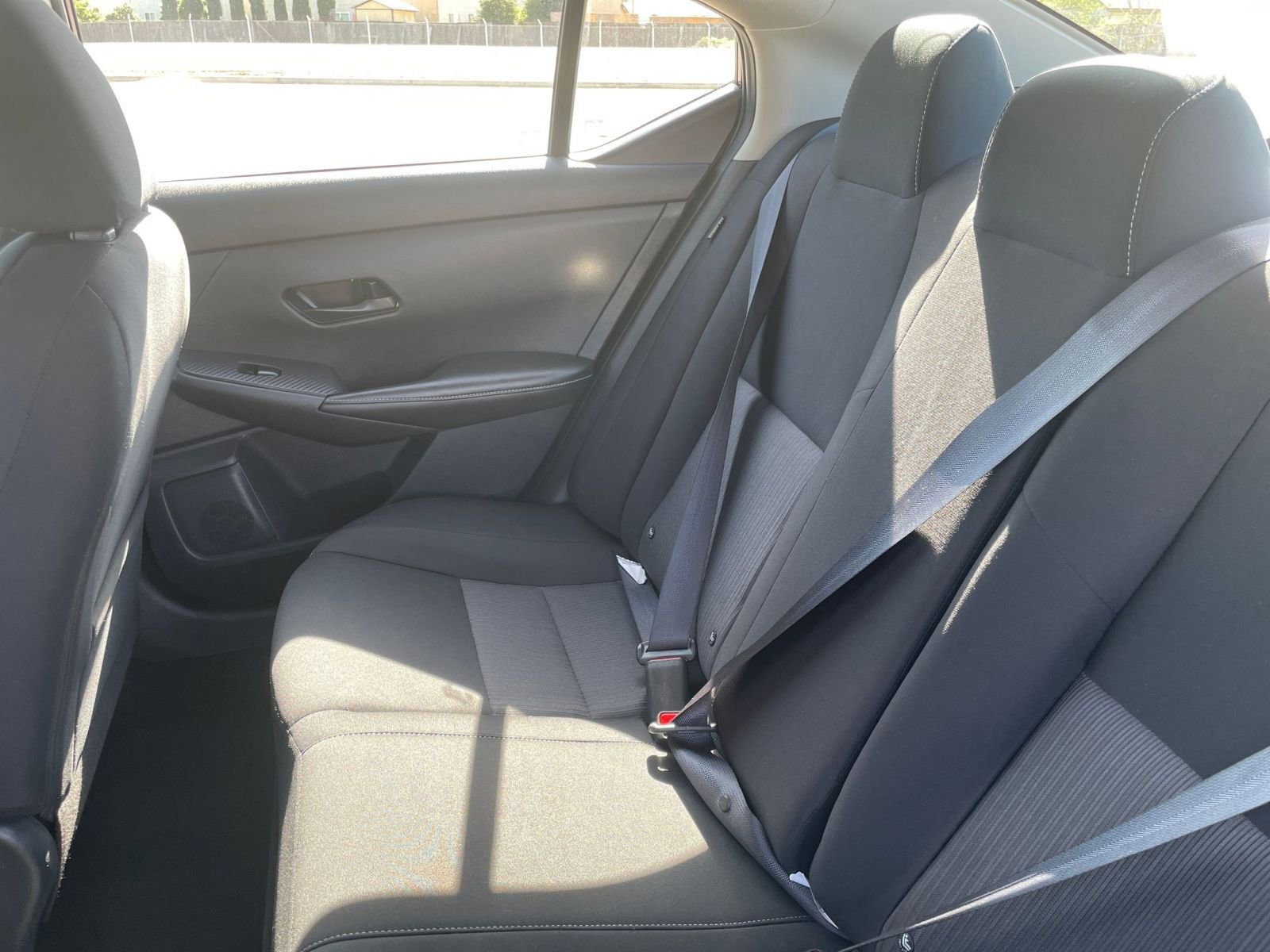 Used 2025 Nissan Sentra SV image 38