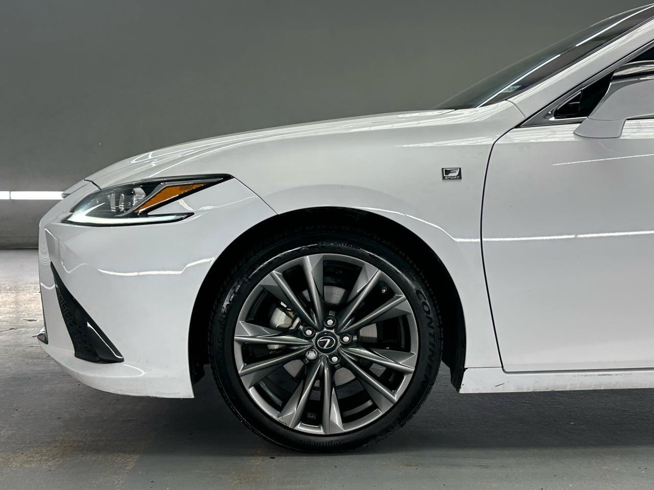 Used 2021 Lexus ES 350 F Sport w/ Accessory Package 2 FWD image 5