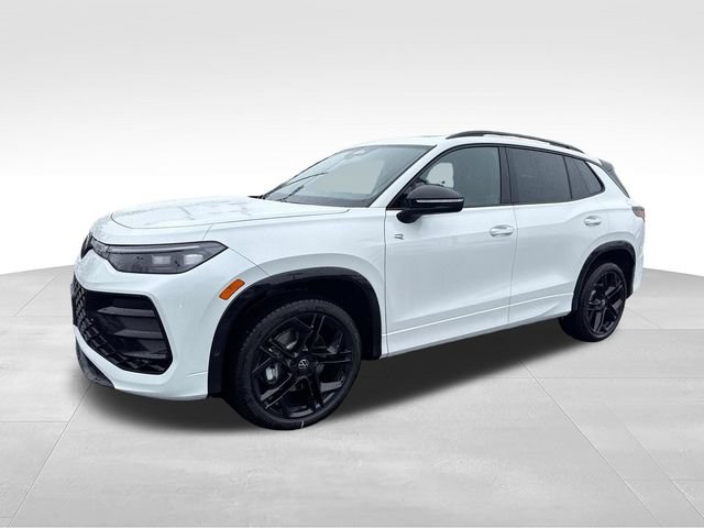 New 2026 Volkswagen Tiguan SE R-Line AWD/4WD image 3