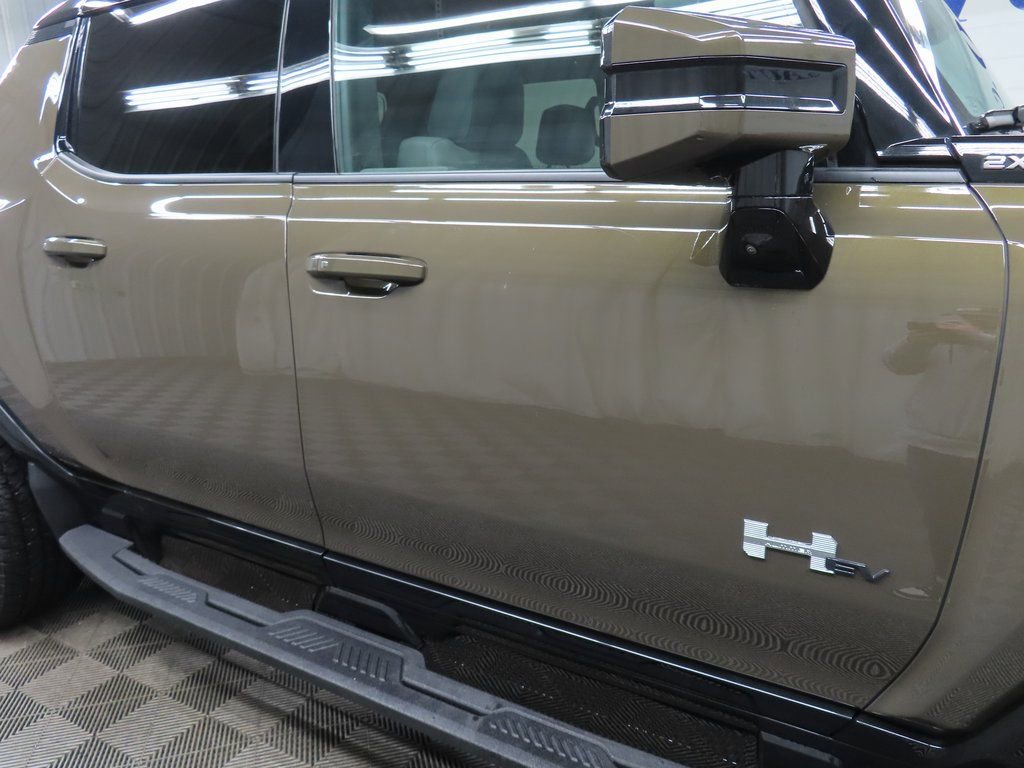 Used 2025 GMC Hummer EV 2X AWD/4WD image 36