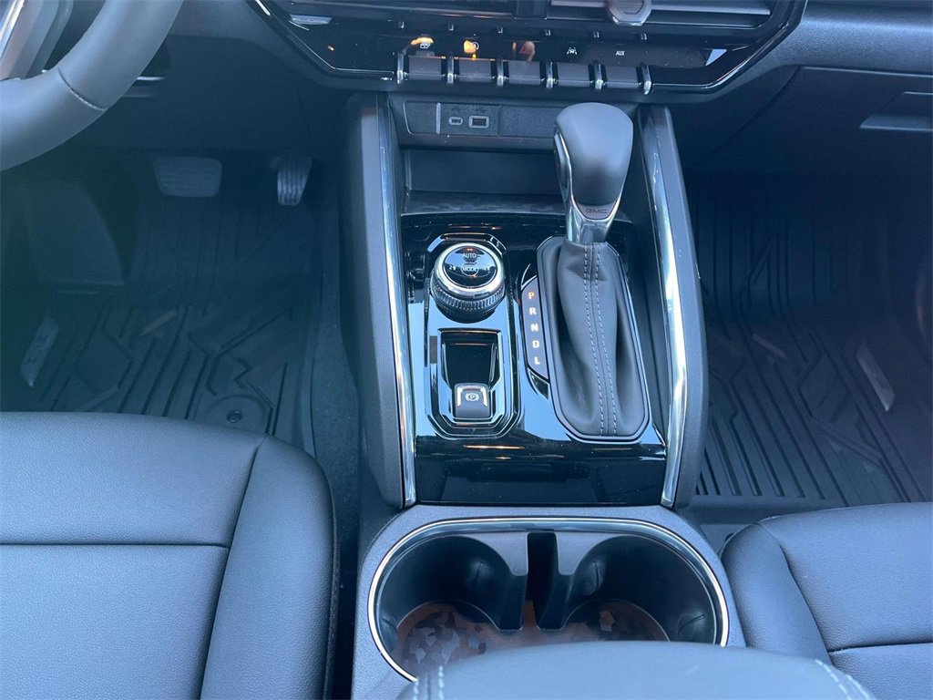 New 2026 GMC Canyon Elevation w/ Convenience Package image 12