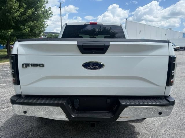 Used 2016 Ford F150 XLT w/ Equipment Group 301A Mid AWD/4WD image 4