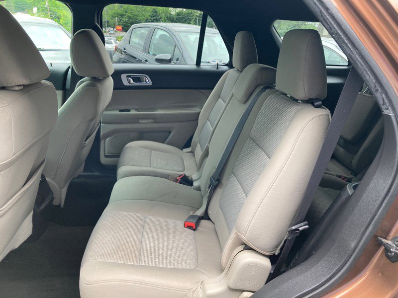Used 2012 Ford Explorer XLT image 13