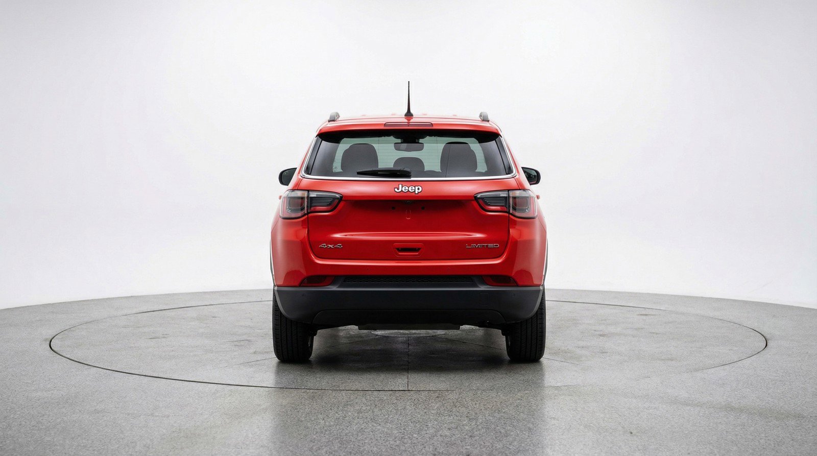 Used 2025 Jeep Compass Latitude image 6