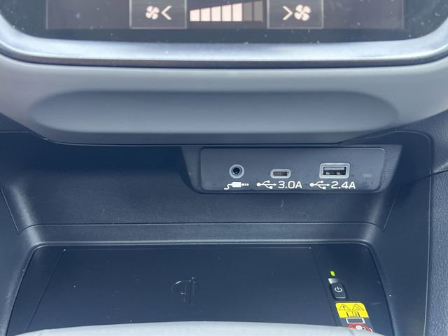 Certified 2025 Subaru Crosstrek 2.5i Limited w/ Crosstrek Mirror Package image 14