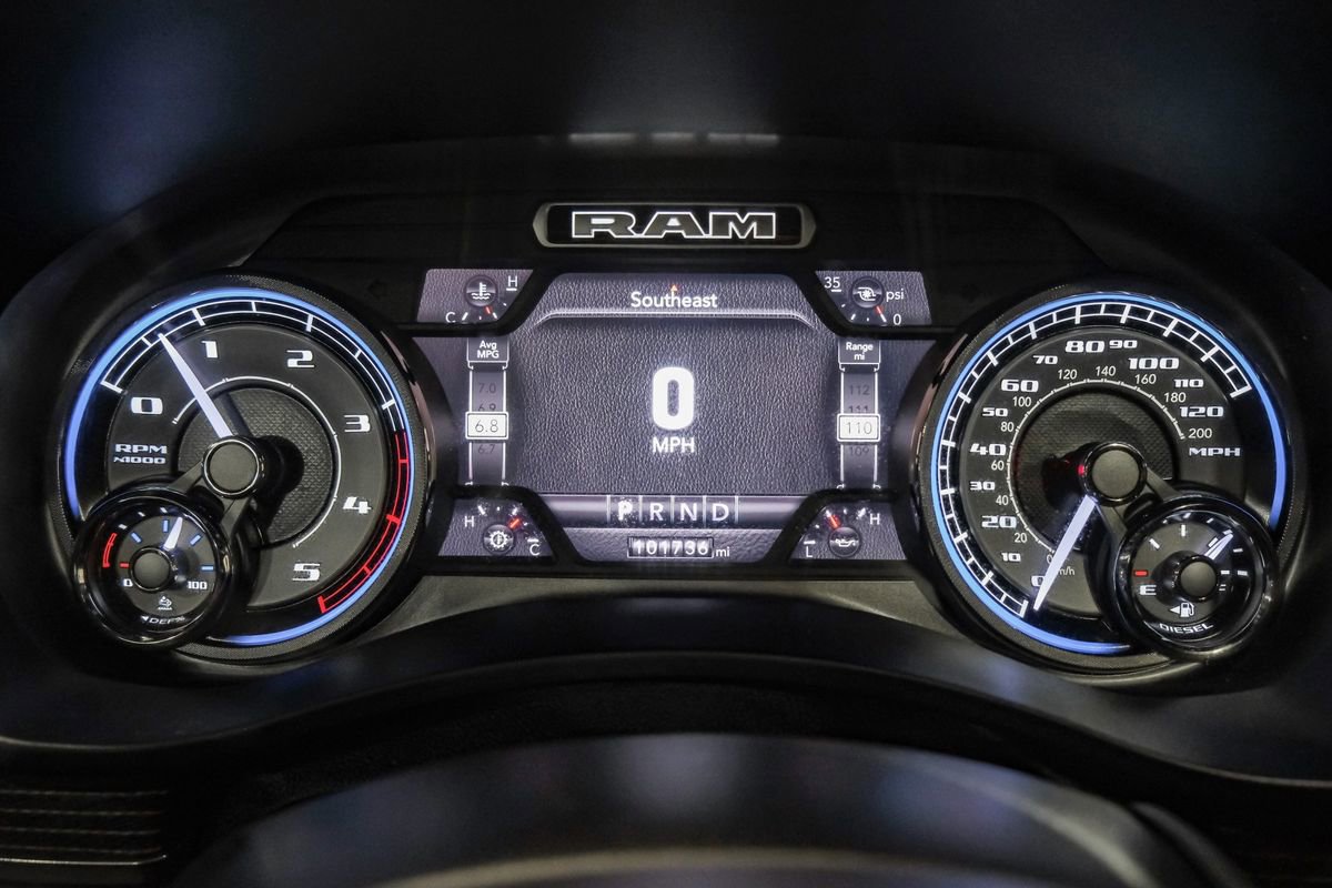 Used 2020 RAM 3500 Limited image 19