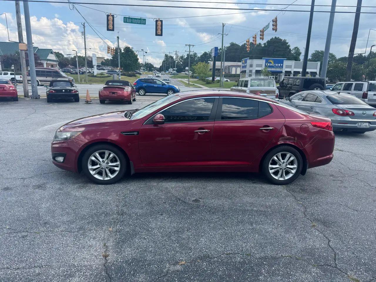 Used 2013 Kia Optima EX FWD image 2
