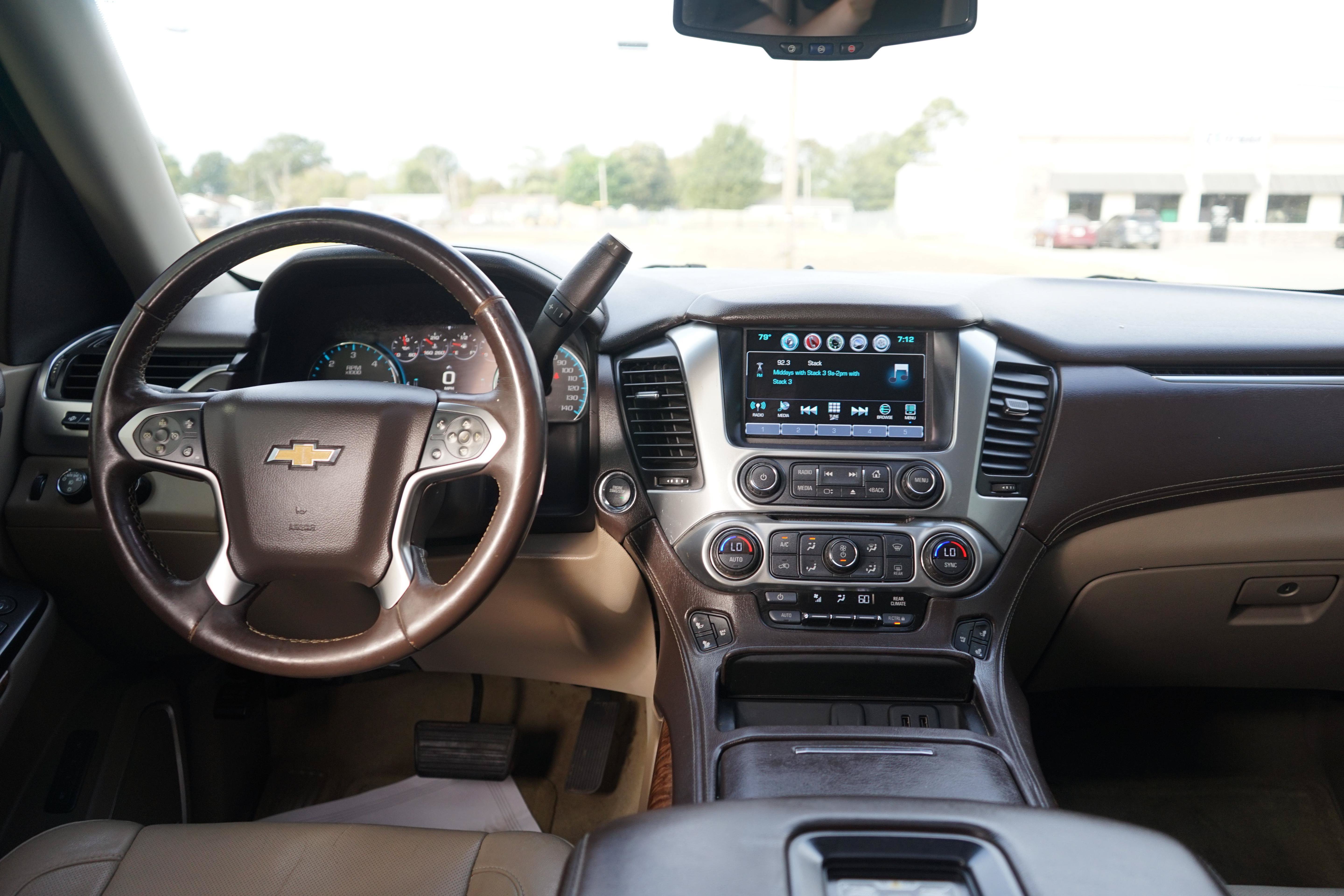 Used 2016 Chevrolet Tahoe LTZ AWD/4WD image 23