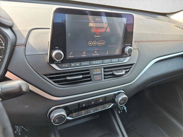 Used 2021 Nissan Altima 2.5 SR FWD image 14