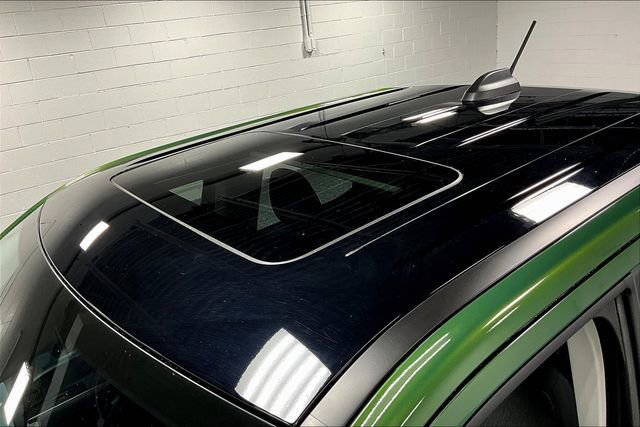 New 2025 Ford Maverick XLT w/ XLT Luxury Package image 3